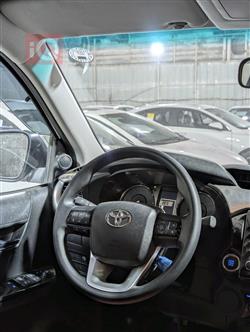 تويوتا هايلوكس